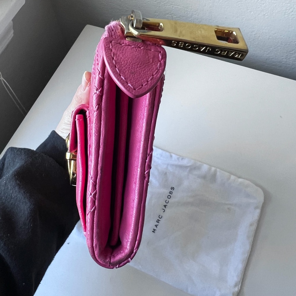 Marc Jacobs Wallet - Picture 7 of 9